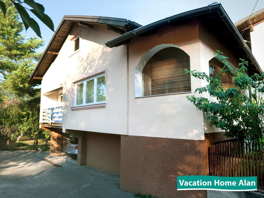 Vacation Home Alan Kulen Vakuf Extérieur photo