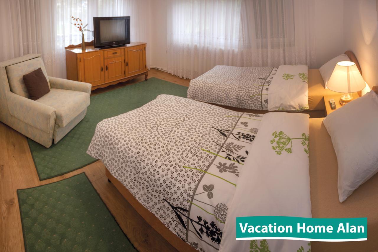 Vacation Home Alan Kulen Vakuf Extérieur photo